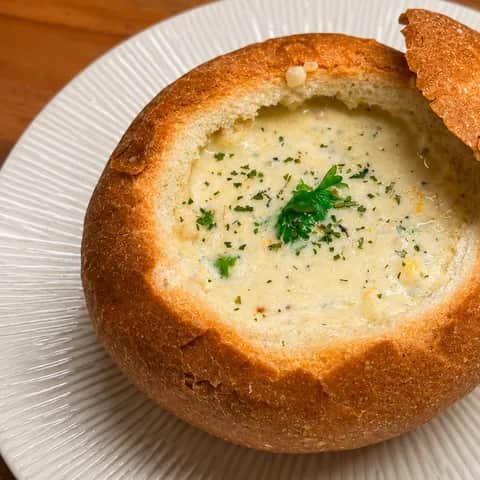 Cheesy Chicken Bread Bowl Soup